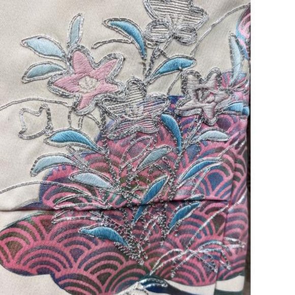 ANTIQUE JAPANESE WEDDING CEREMONIAL KIMONO DRESS COAT - Picture 12 of 15